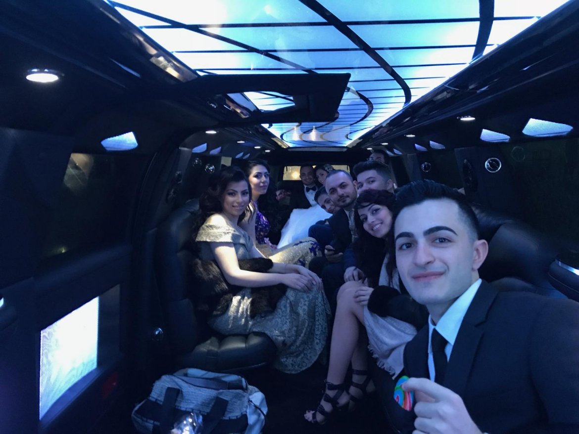 Limousine for Sale in Staten Island, NY - Photo 12