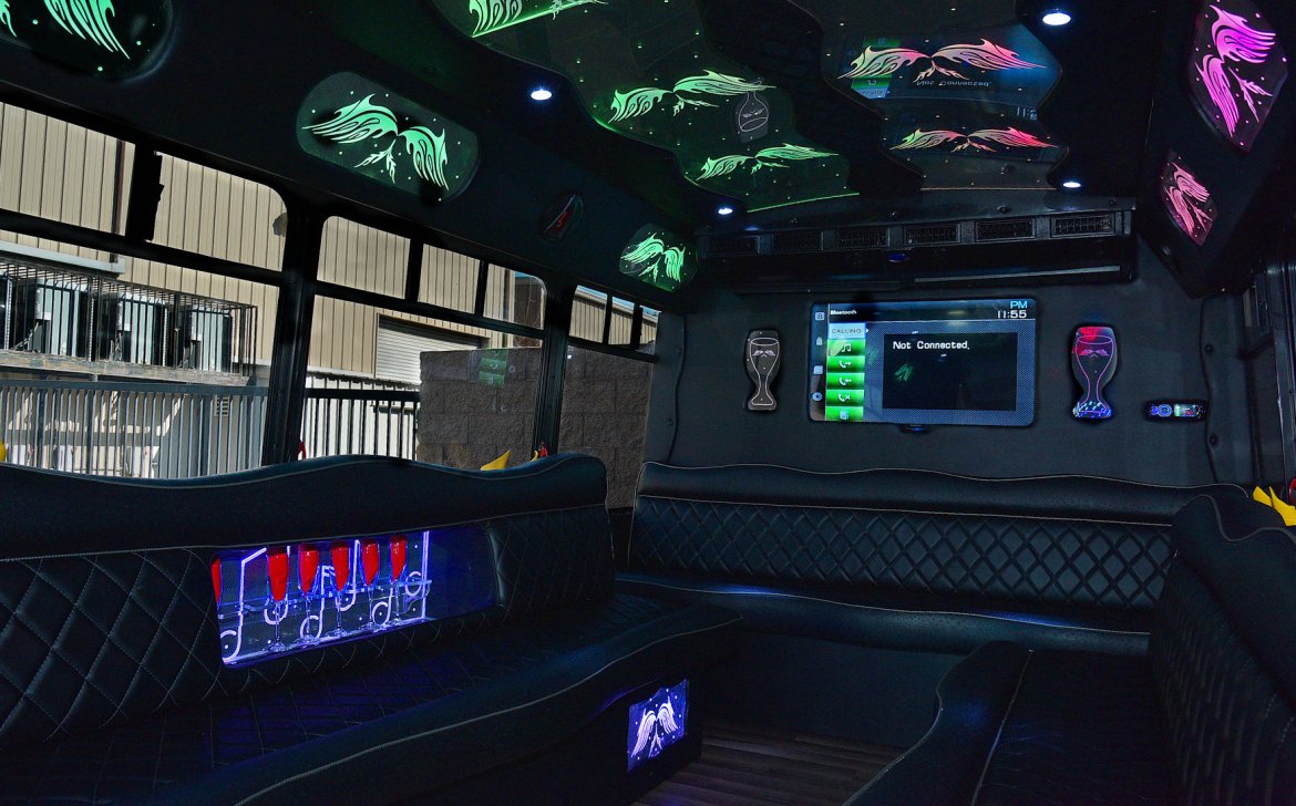 Limo Bus for Sale in Fontana, CA - Photo 10