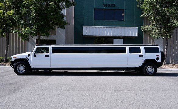 2006 Hummer H-2 SUV Stretch for Sale in Fontana, CA - Photo 3