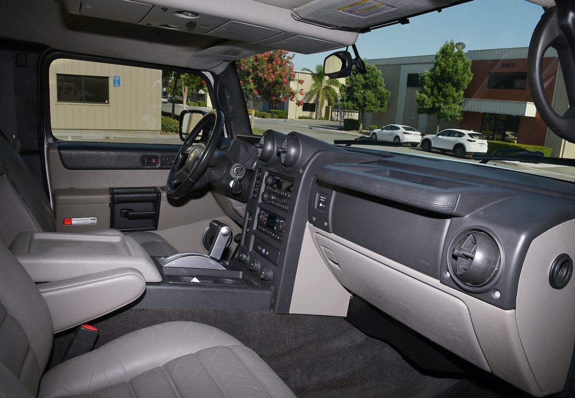 SUV Stretch for Sale in Fontana, CA - Photo 9