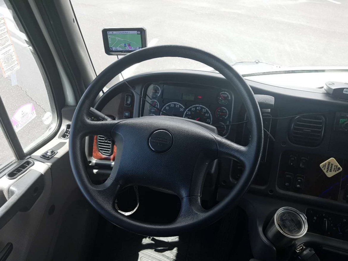 Shuttle Bus for Sale in Riverside, CA - Photo 8
