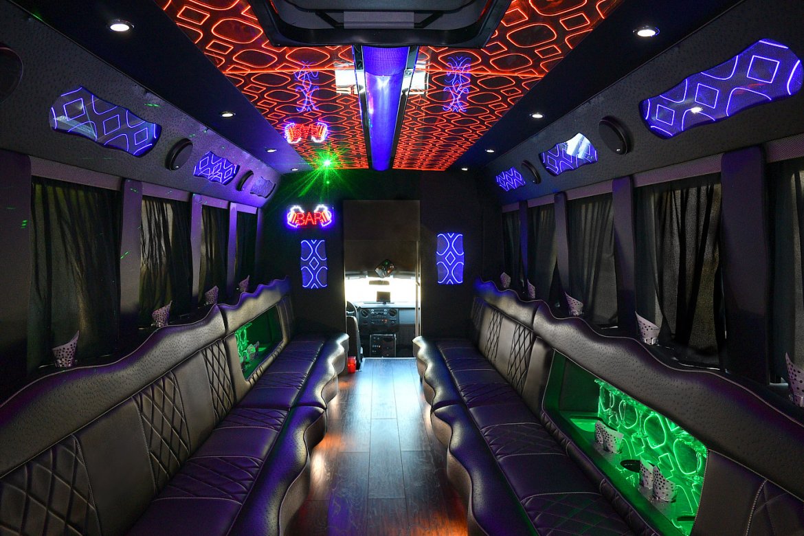 Limo Bus for Sale in Fontana, CA - Photo 14