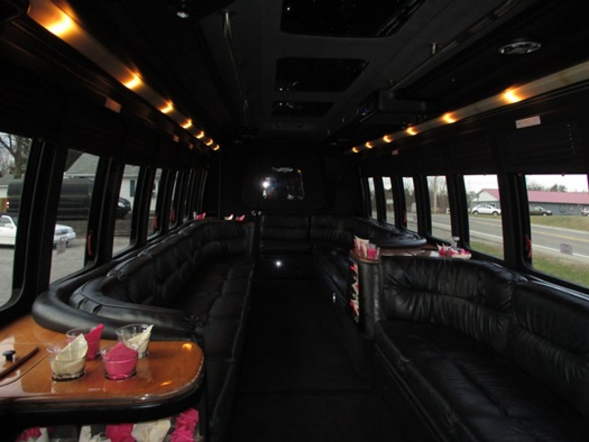 Photo of Limo Bus for sale: 2002 International 3400 by Krystal