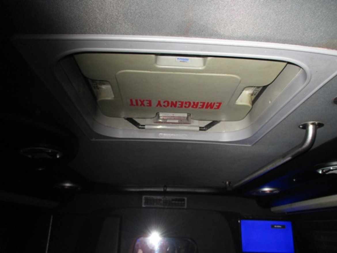 Photo of Limo Bus for sale: 2002 International 3400 by Krystal