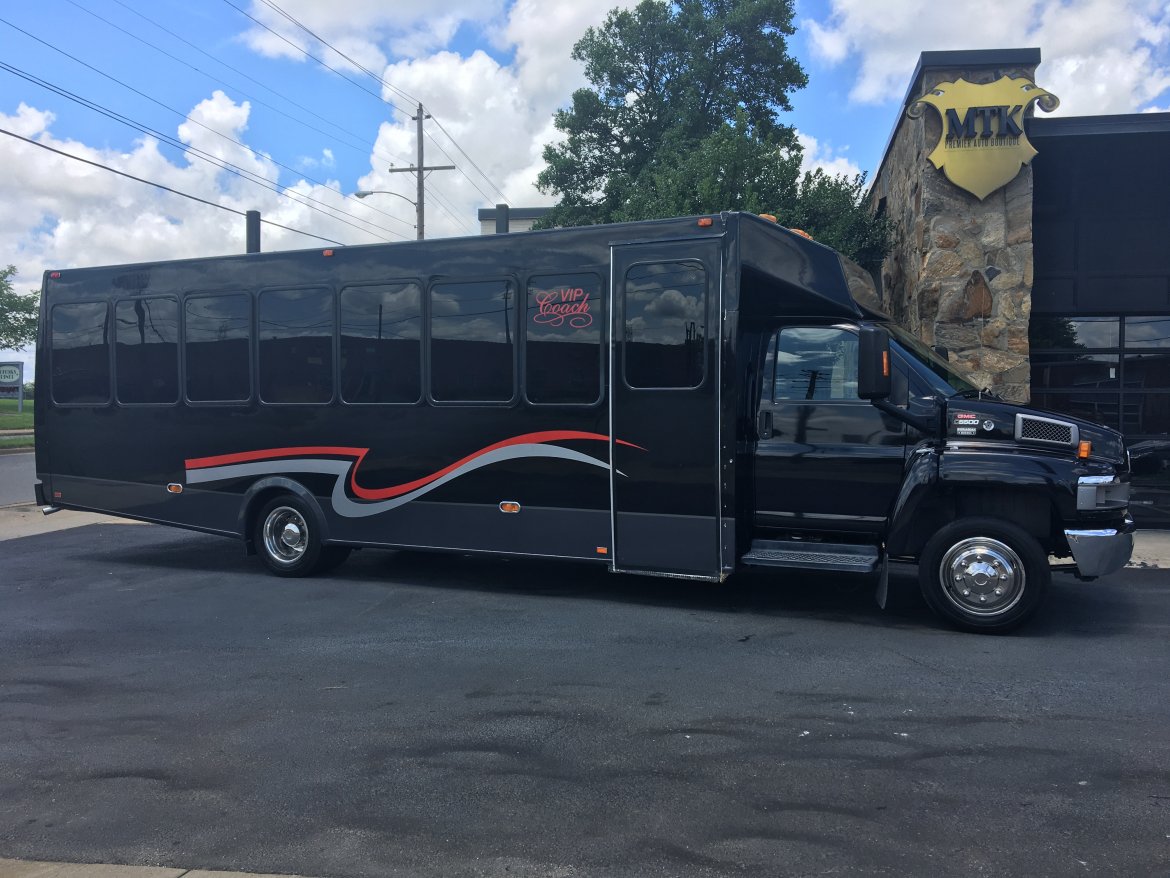 Limo Bus for Sale in Richmond, VA - Photo 9