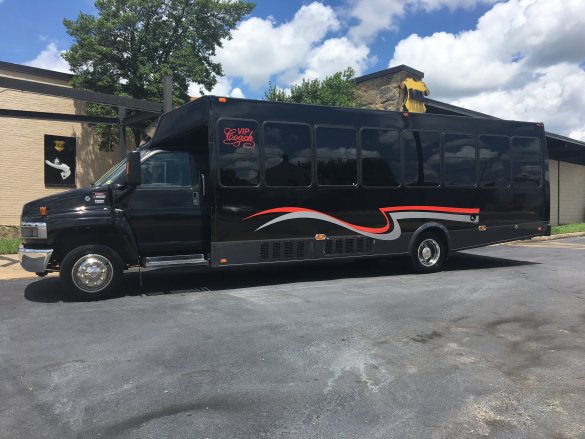 2007 GMC C5500 Limo Bus for Sale in Richmond, VA - Photo 2