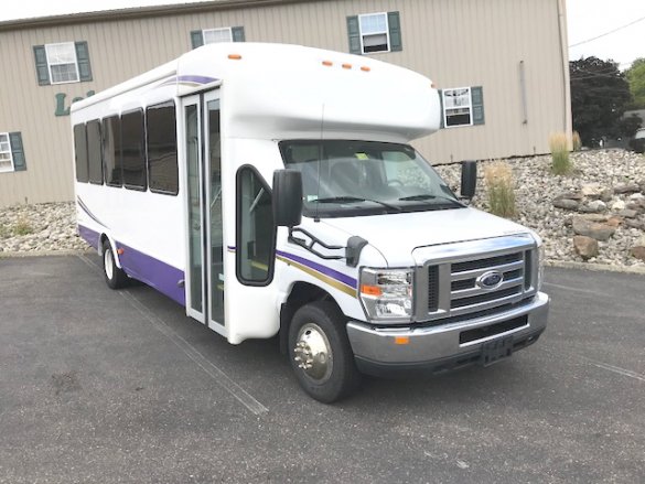 2014 Ford E-450 Shuttle Bus for Sale in Oaklyn, NJ - Photo 2