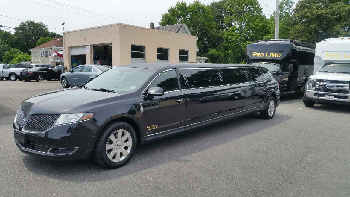 Limousine for Sale in Kingston, MA - Photo 2