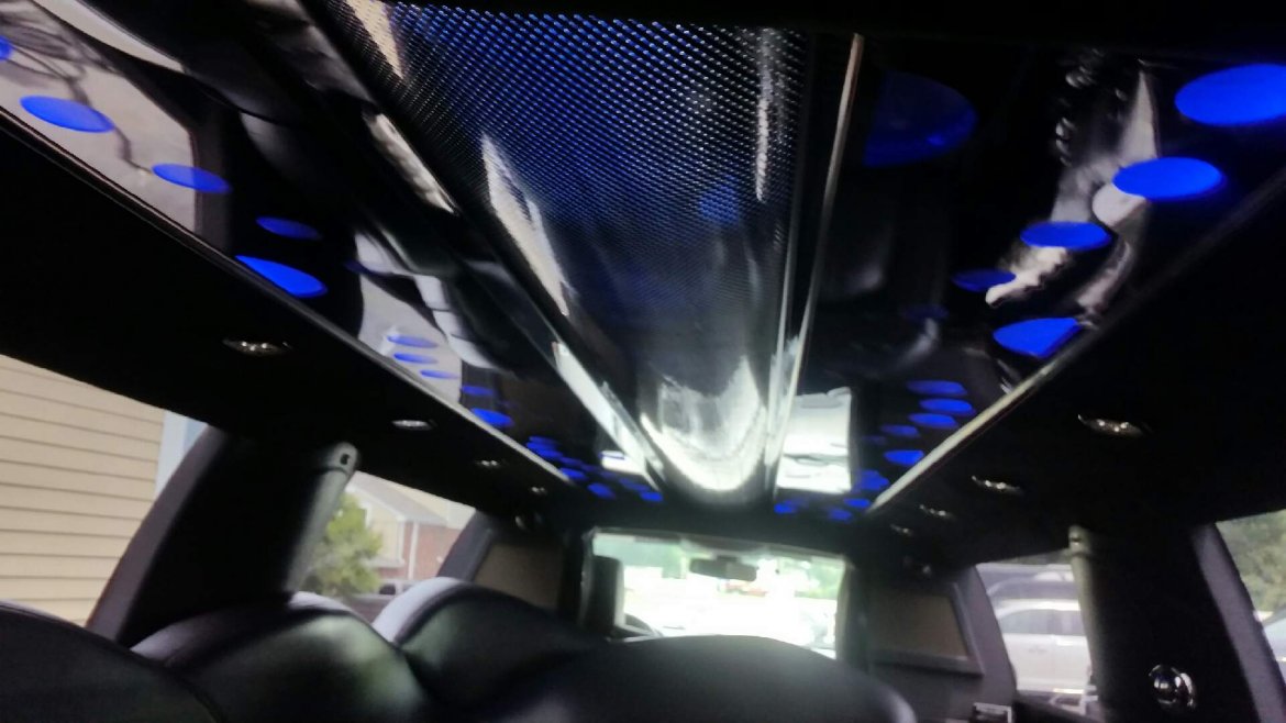 Limousine for Sale in Kingston, MA - Photo 10