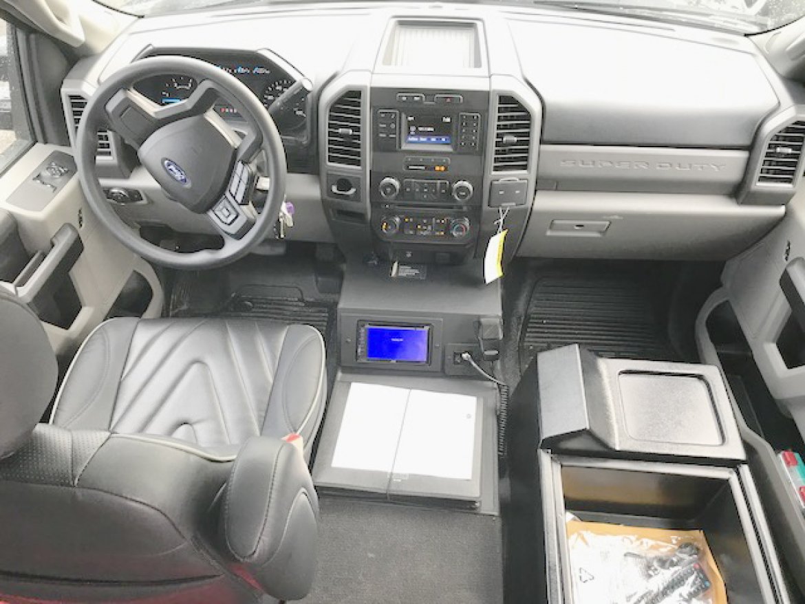 Executive Shuttle for Sale in Oaklyn, NJ - Photo 15