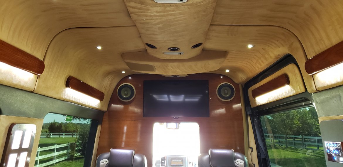 Sprinter for Sale in Houston, TX - Photo 29