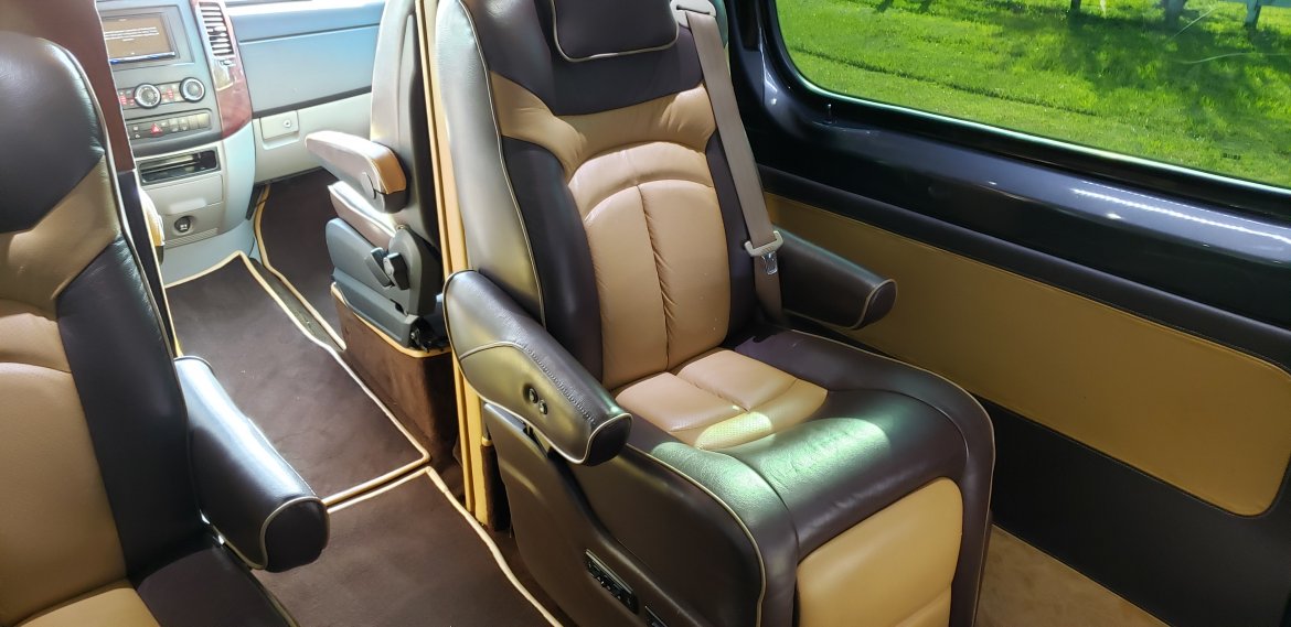 Sprinter for Sale in Houston, TX - Photo 31