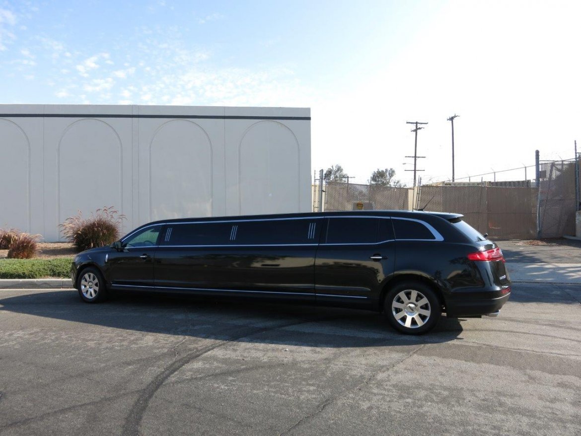 Limousine for Sale in Carson, CA - Photo 4