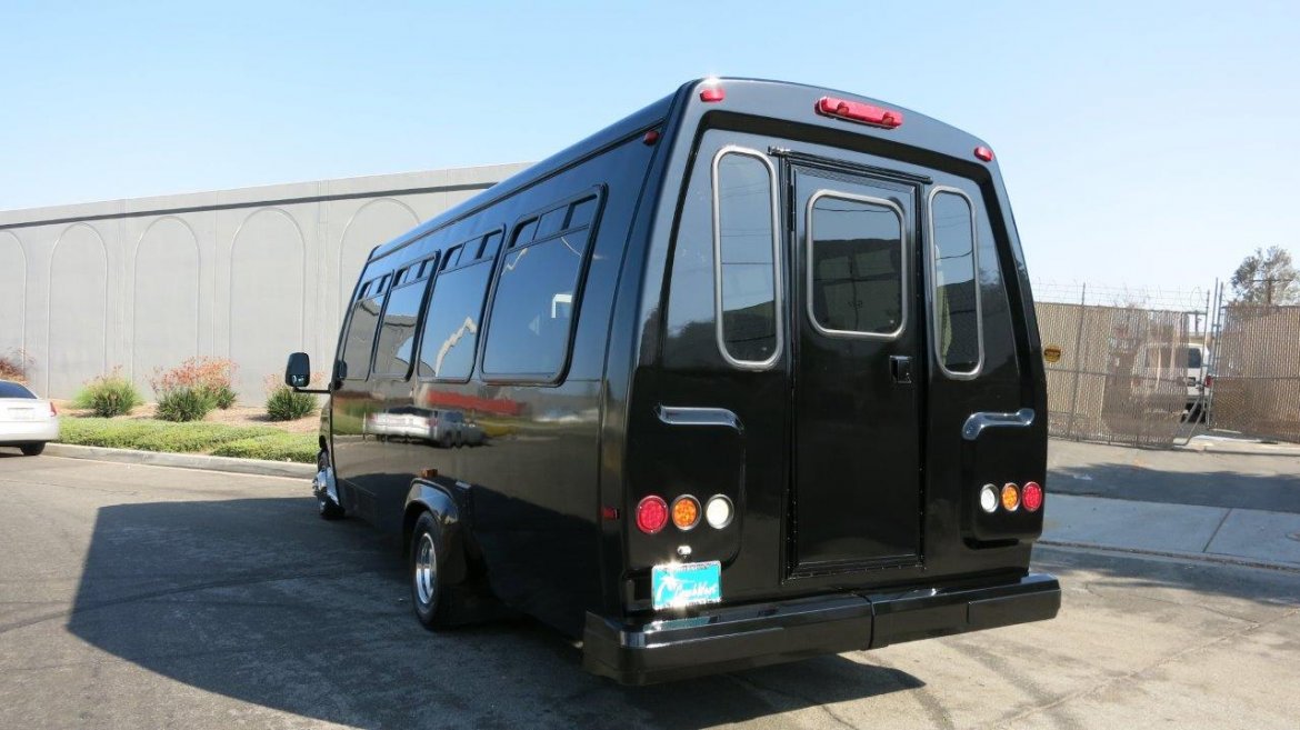 Shuttle Bus for Sale in Carson, CA - Photo 5