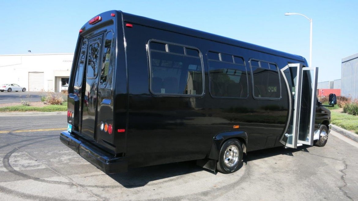 Shuttle Bus for Sale in Carson, CA - Photo 8