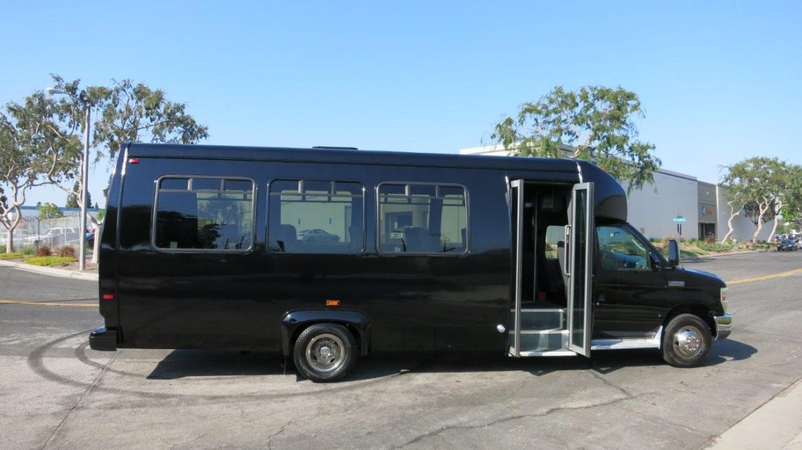 Shuttle Bus for Sale in Carson, CA - Photo 9