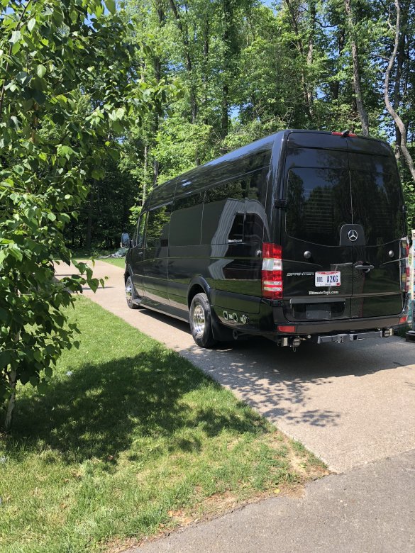 2018 Mercedes-Benz 3500 170” diesel Sprinter for Sale in Canonsburg, PA - Photo 2
