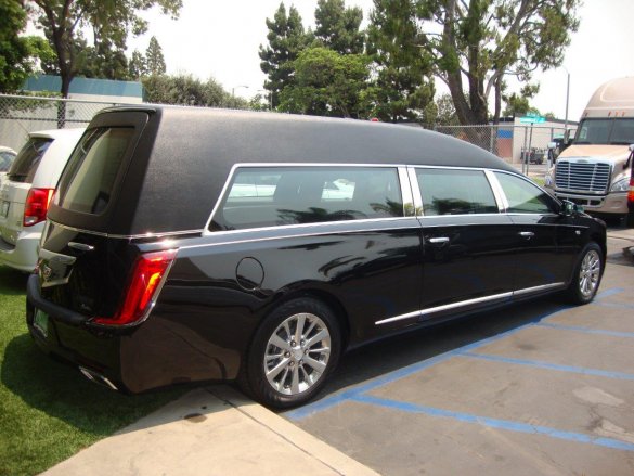 2018 Cadillac XTS Kensington Funeral for Sale in Carson, CA - Photo 2