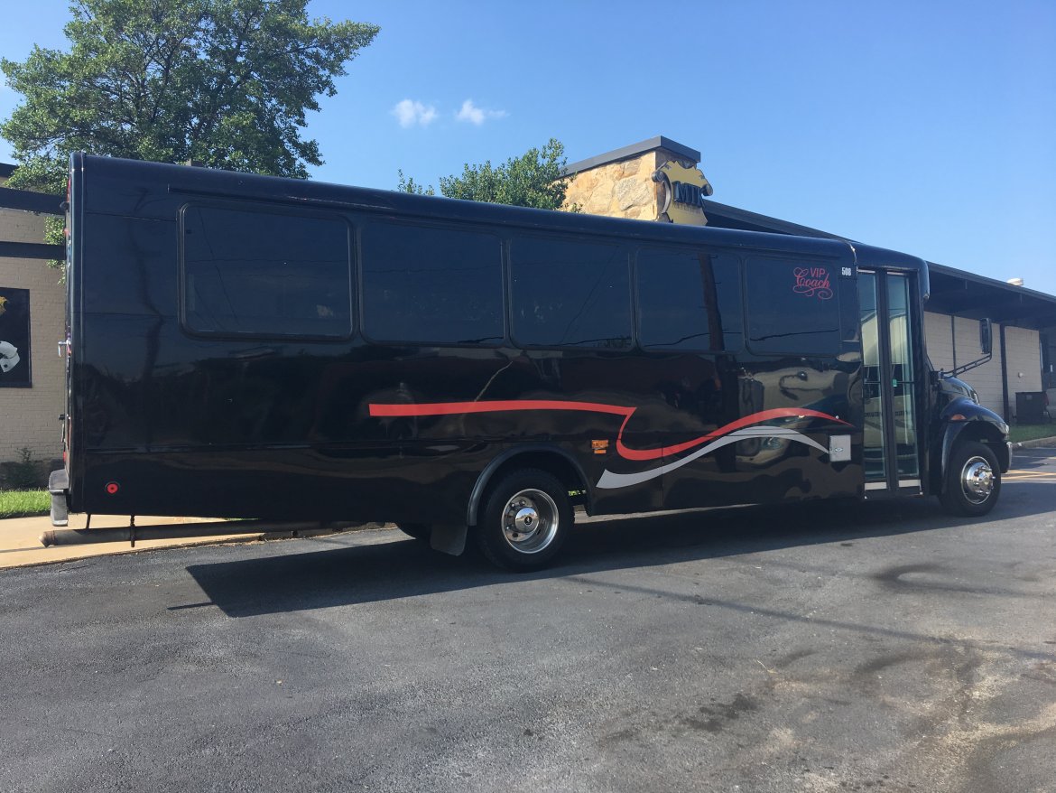 Limo Bus for Sale in Richmond, VA - Photo 9