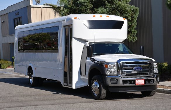 2015 Ford F-550 Limo Bus for Sale in Fontana, CA - Main Photo