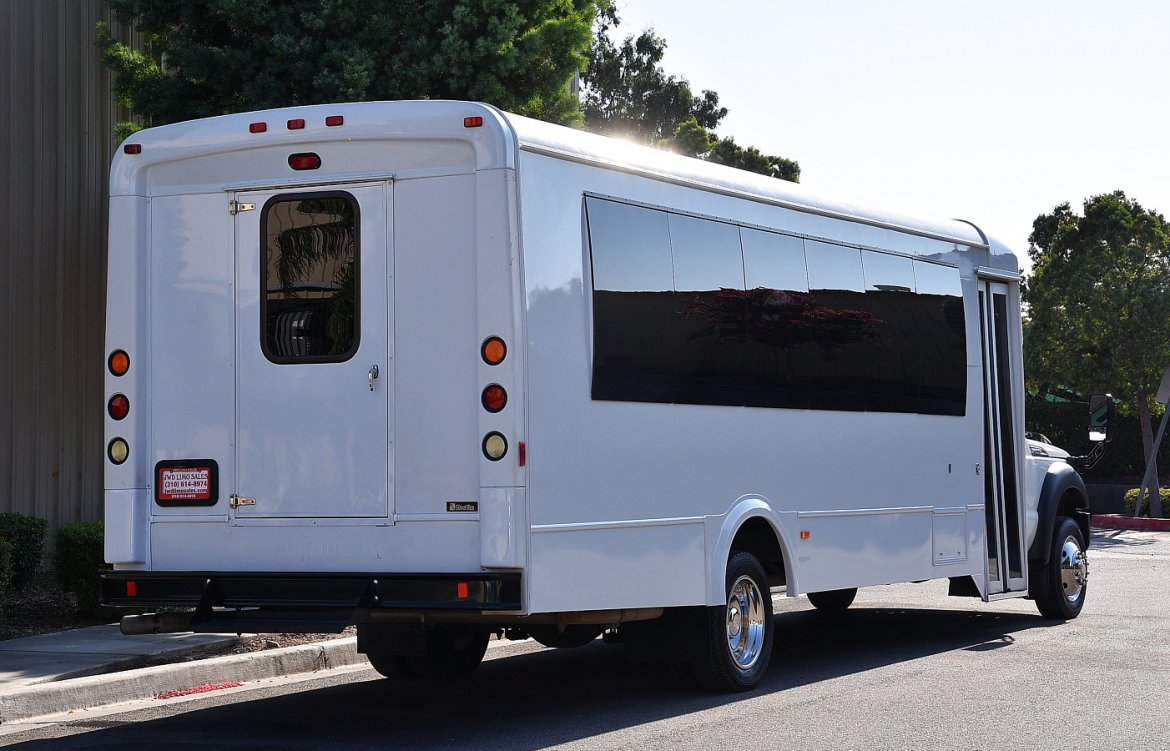 Limo Bus for Sale in Fontana, CA - Photo 4