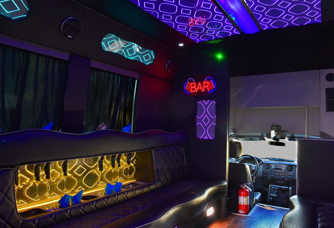 Limo Bus for Sale in Fontana, CA - Photo 12