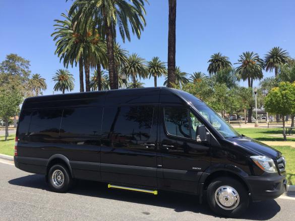 2016 Mercedes-Benz 3500 LimoVan Sprinter for Sale in Los Angeles, CA - Main Photo