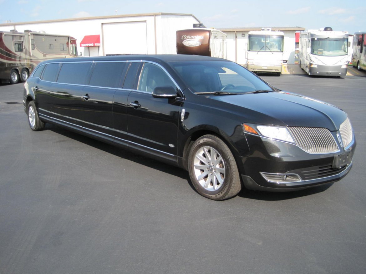 Limousine for Sale in Ozark, MO - Photo 7