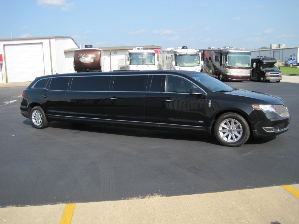 Limousine for Sale in Ozark, MO - Photo 8