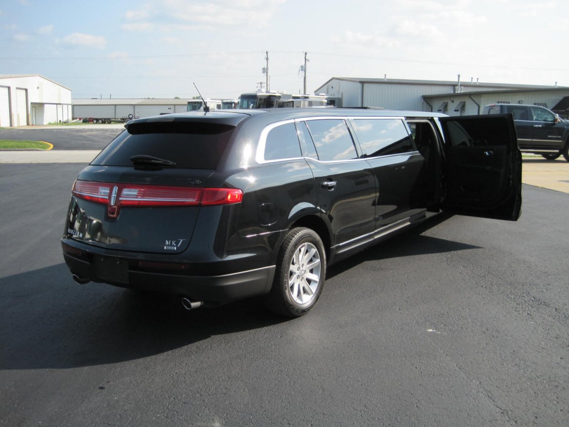 Limousine for Sale in Ozark, MO - Photo 18
