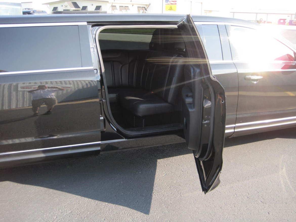 Limousine for Sale in Ozark, MO - Photo 21