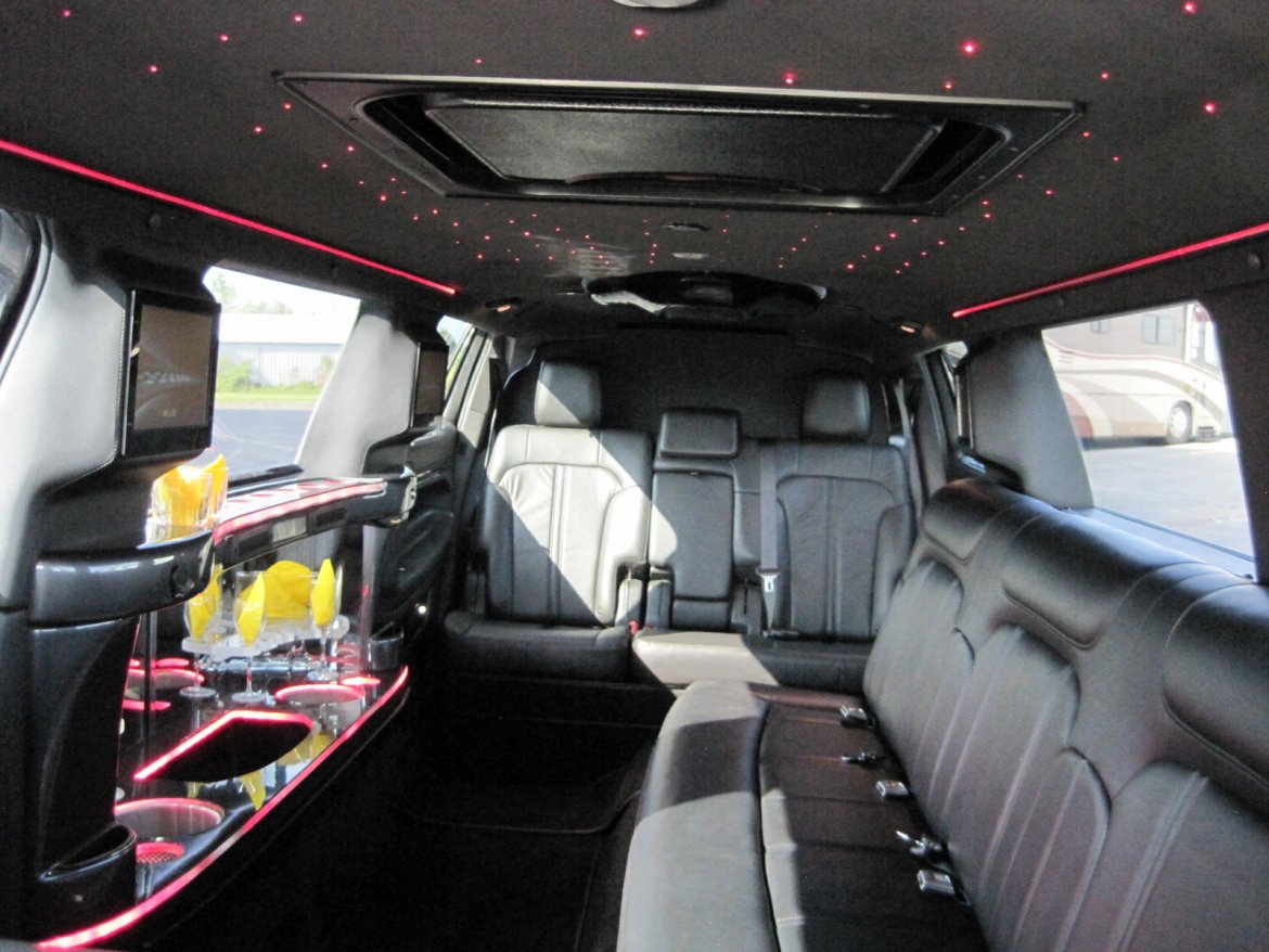 Limousine for Sale in Ozark, MO - Photo 30
