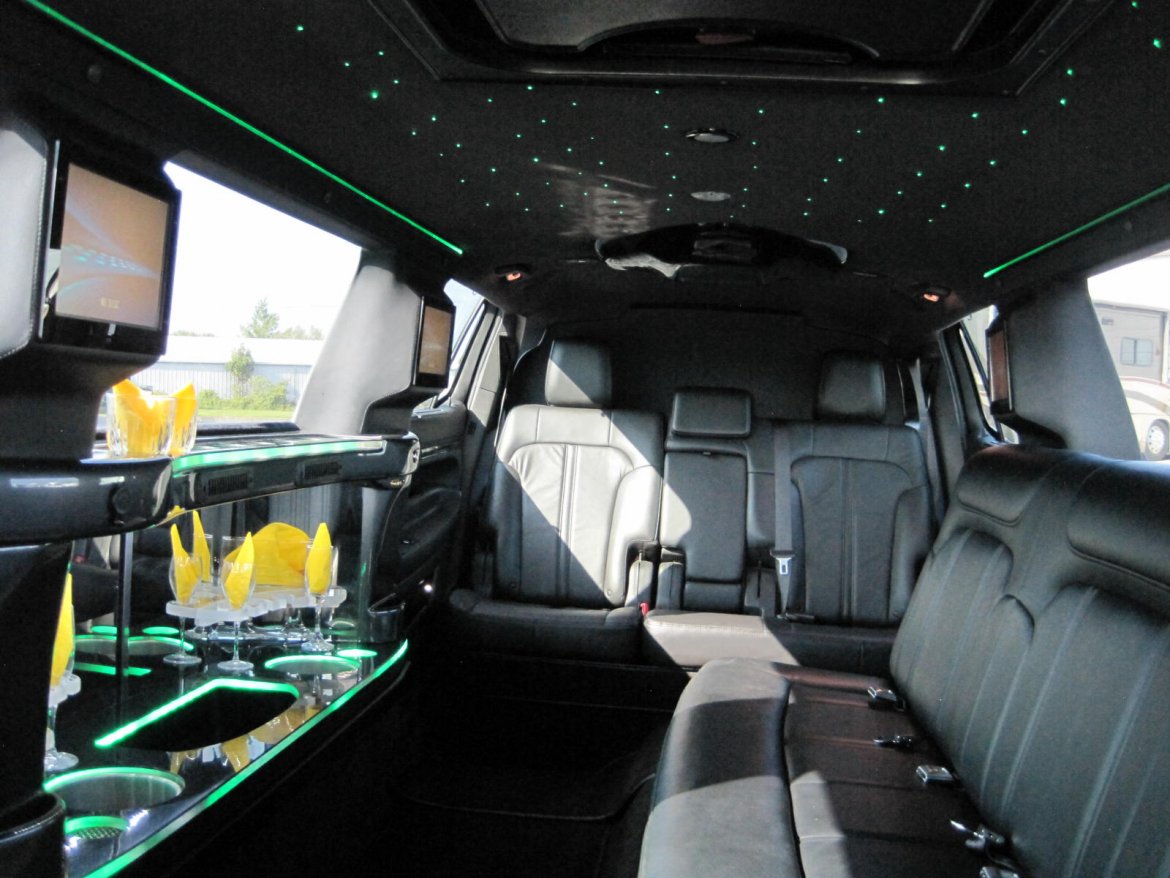 Limousine for Sale in Ozark, MO - Photo 41