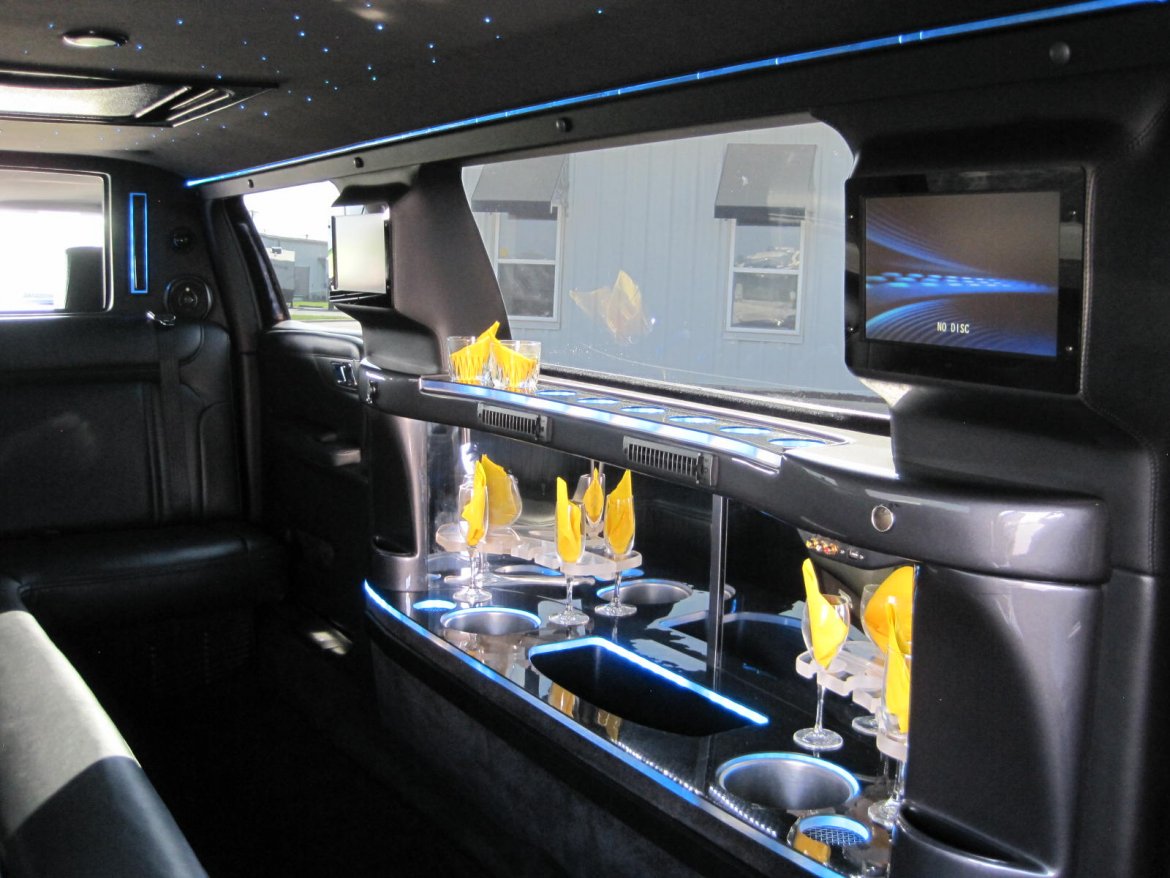 Limousine for Sale in Ozark, MO - Photo 45