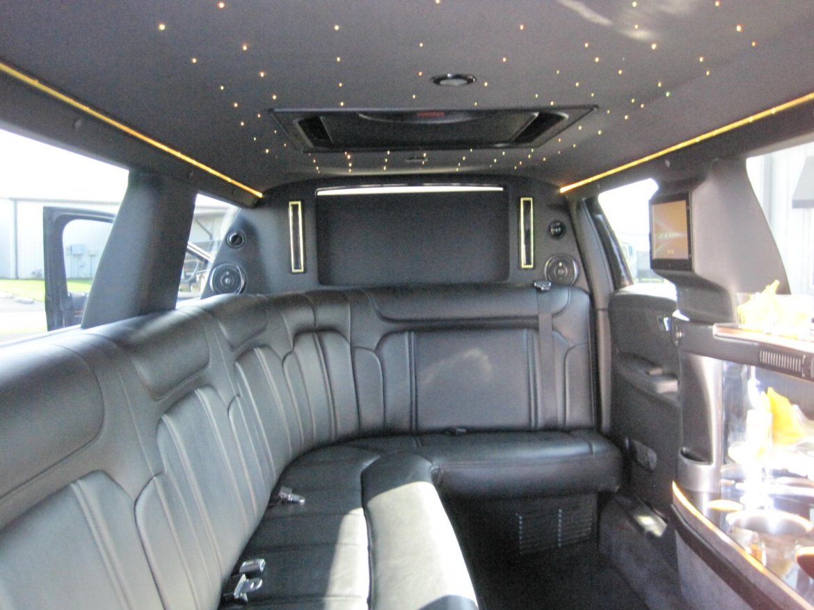 Limousine for Sale in Ozark, MO - Photo 39