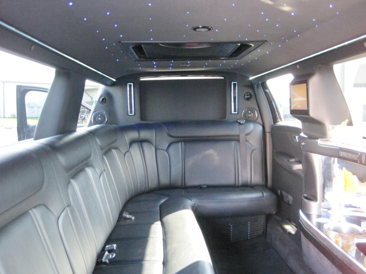 Limousine for Sale in Ozark, MO - Photo 55
