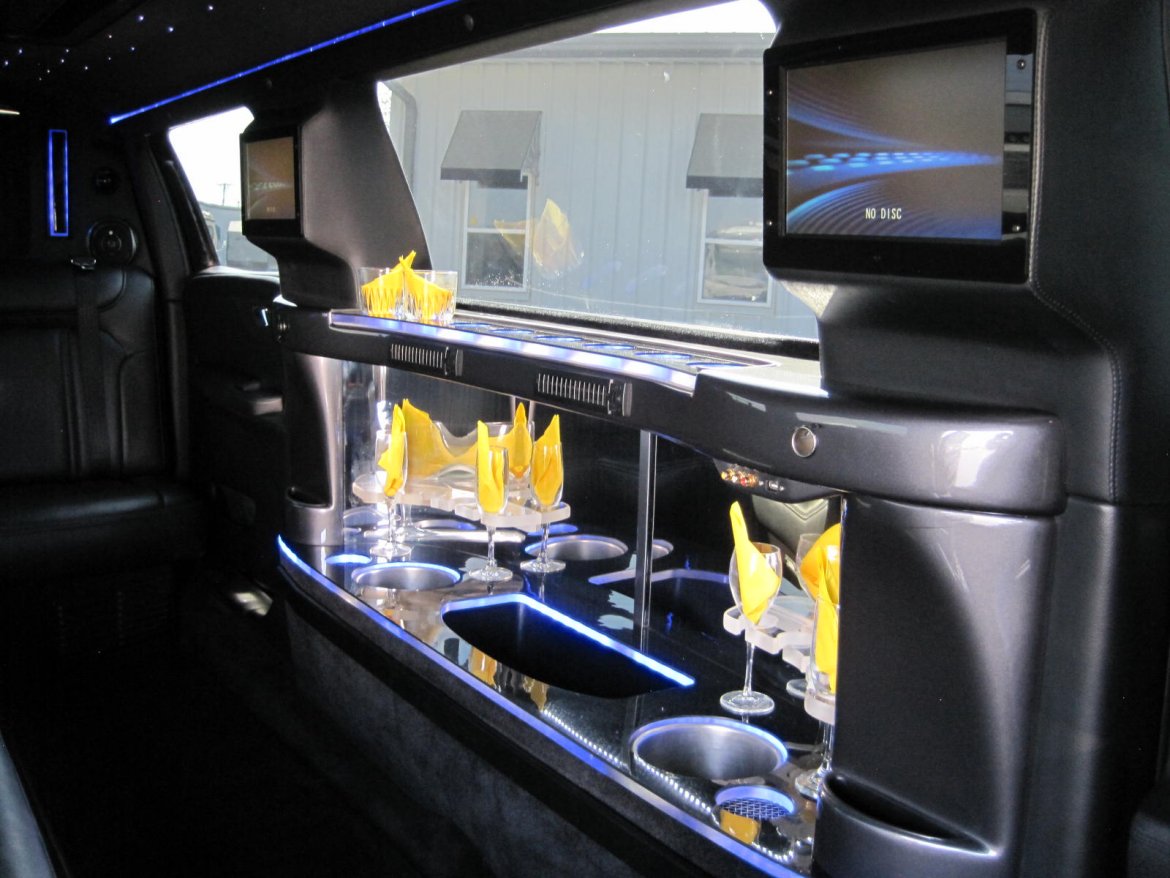 Limousine for Sale in Ozark, MO - Photo 40