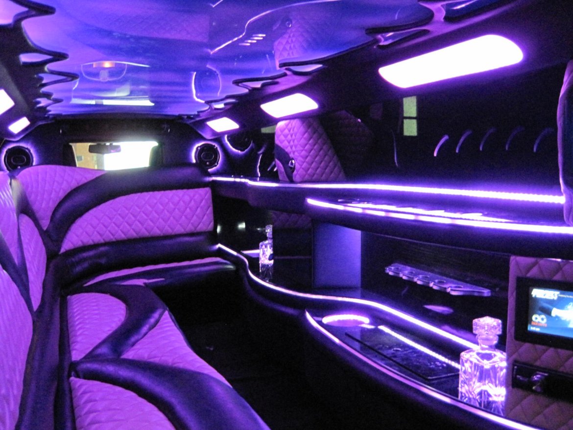 Limousine for Sale in Ozark, MO - Photo 25