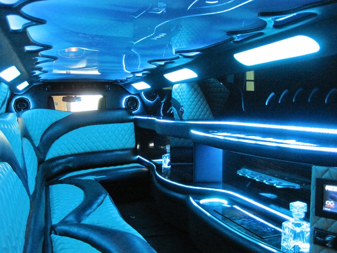 Limousine for Sale in Ozark, MO - Photo 23
