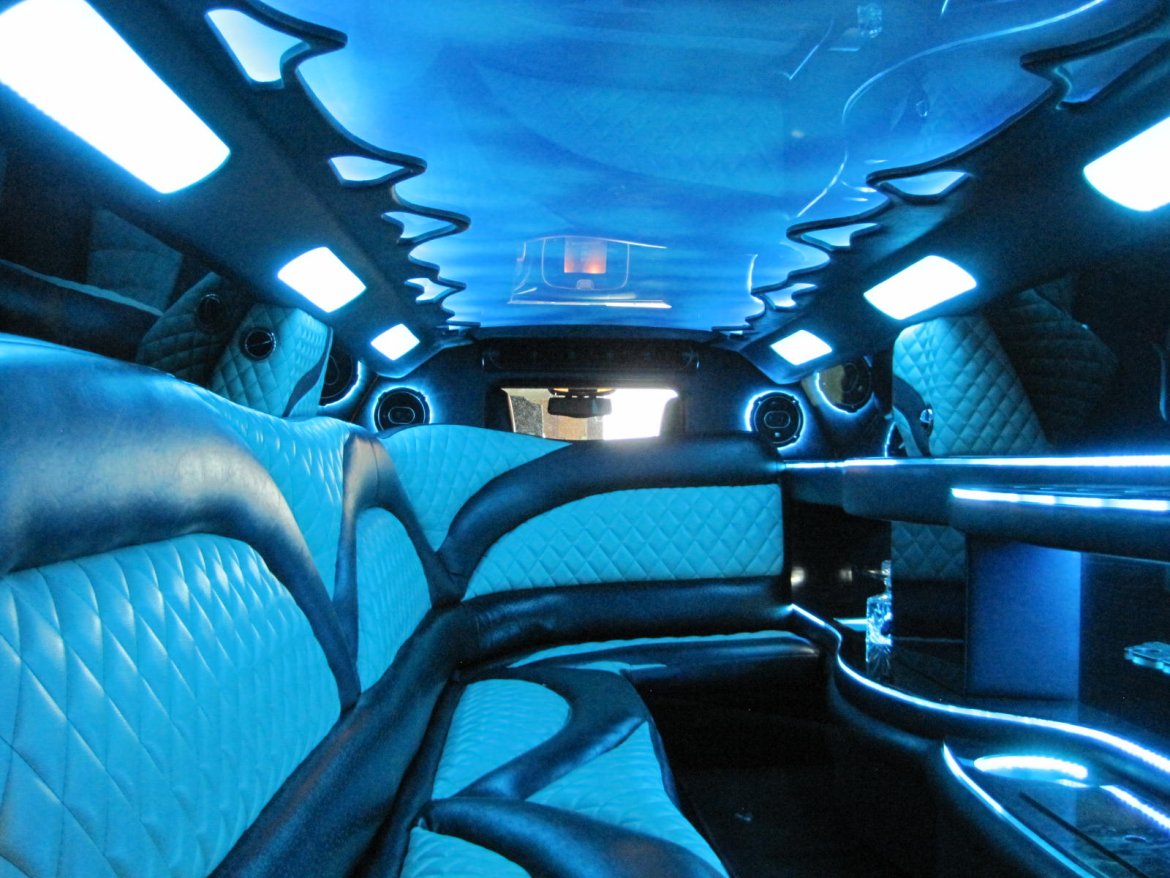 Limousine for Sale in Ozark, MO - Photo 30