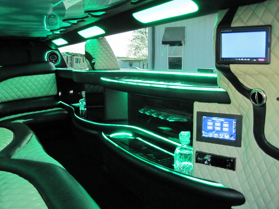Limousine for Sale in Ozark, MO - Photo 43