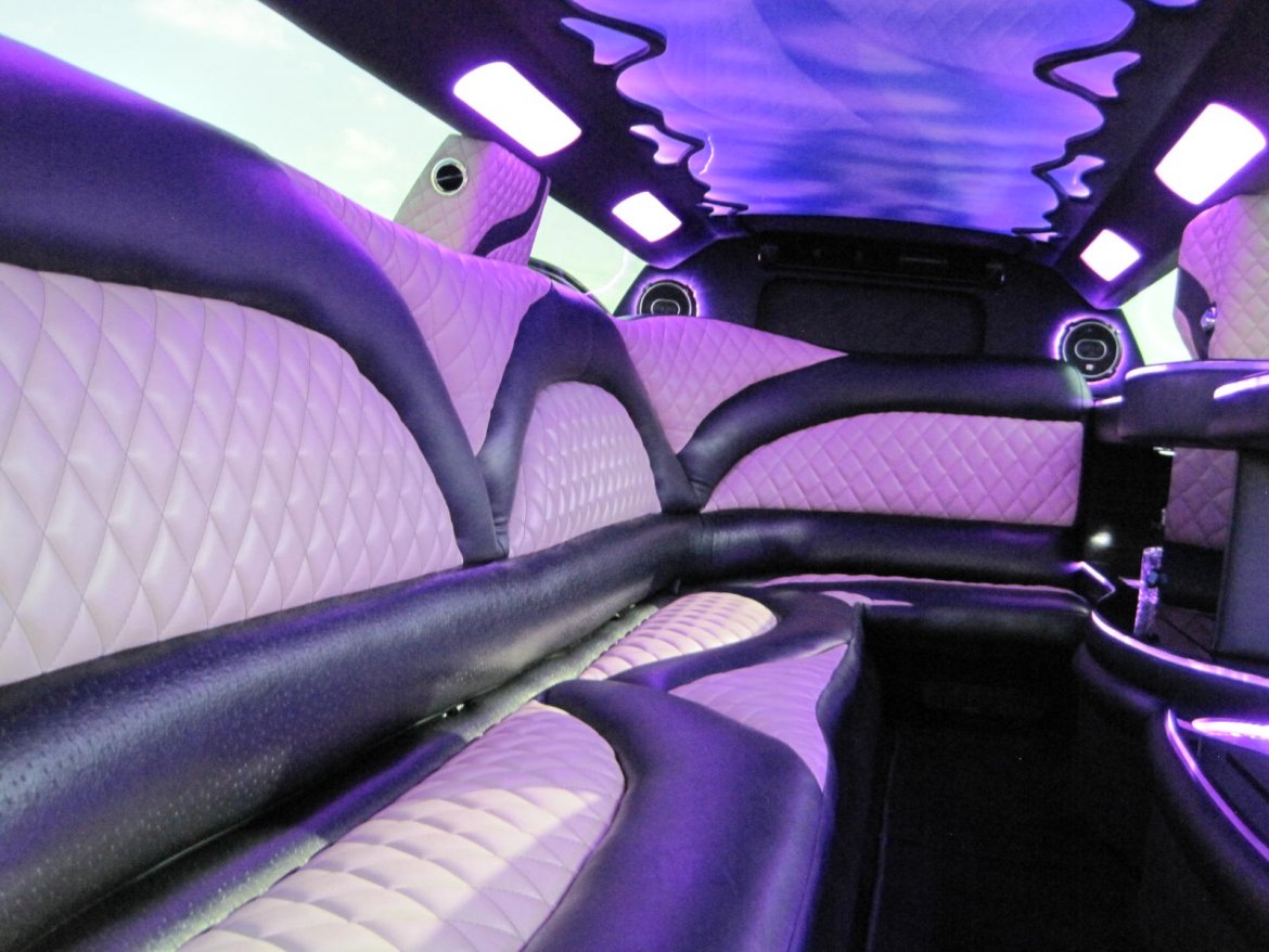 Limousine for Sale in Ozark, MO - Photo 48