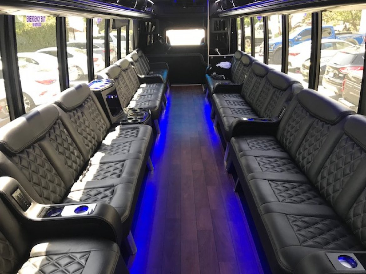 Limo Bus for Sale in Riverside, CA - Photo 9