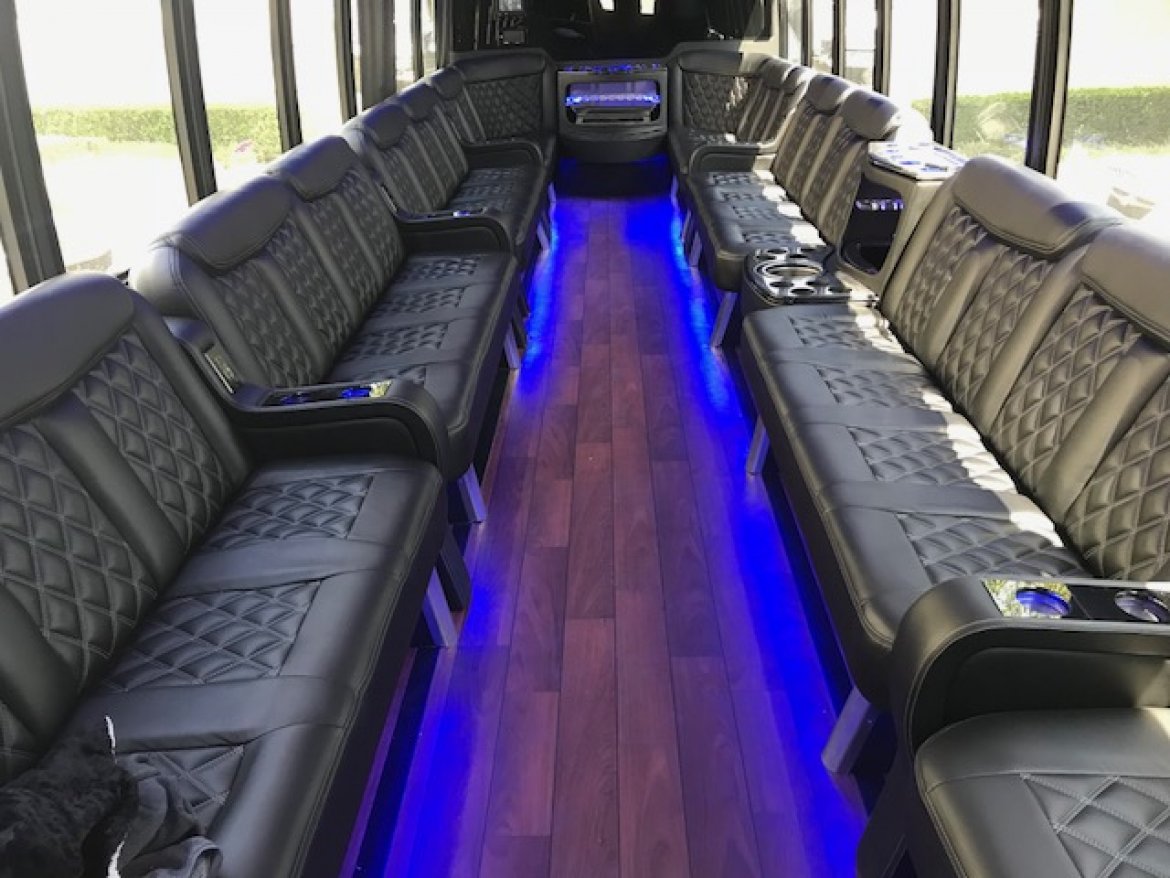 Limo Bus for Sale in Riverside, CA - Photo 15