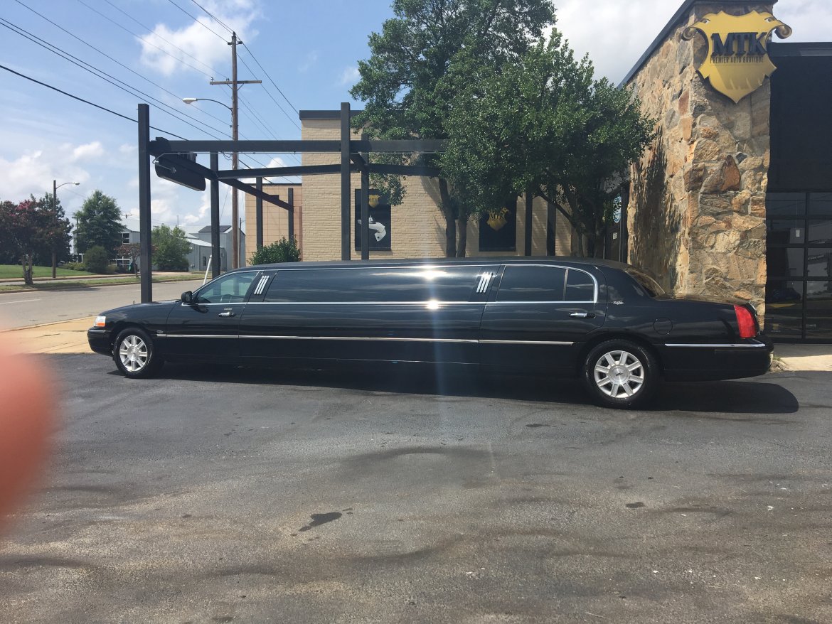 Limousine for Sale in Richmond, VA - Photo 4