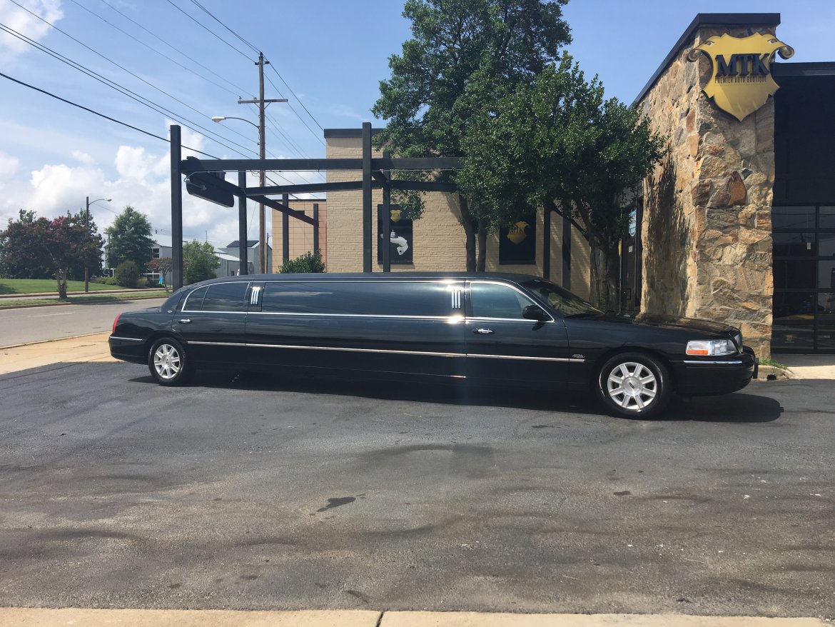 Limousine for Sale in Richmond, VA - Photo 11