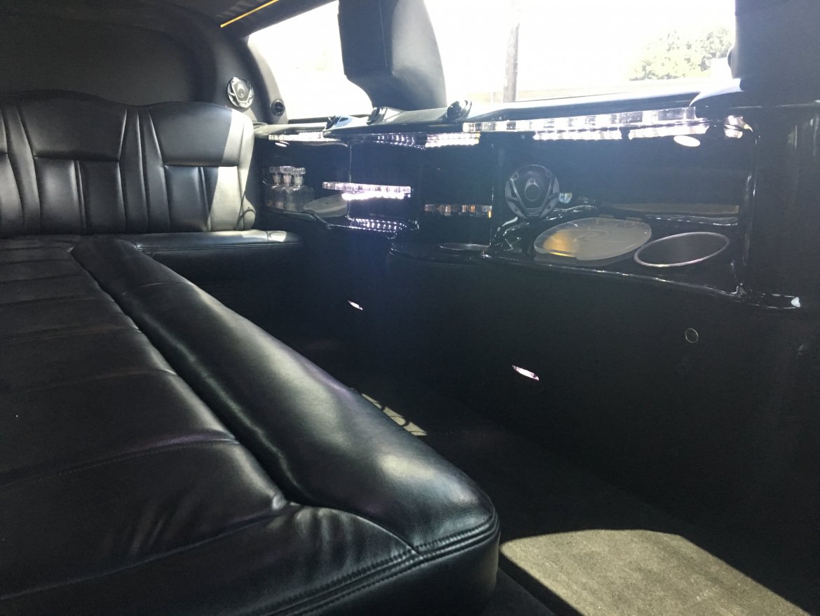 Limousine for Sale in Richmond, VA - Photo 20