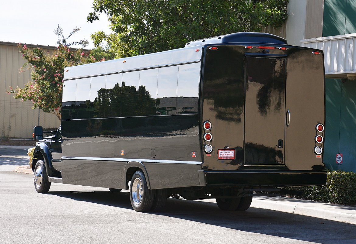 Shuttle Bus for Sale in Fontana, CA - Photo 4