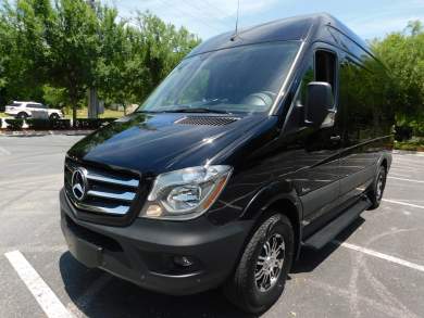 2017 Mercedes-Benz Sprinter 2500 CEO SUV Mobile Office for Sale in Jacksonville Beach, Florida, US - Photo 3