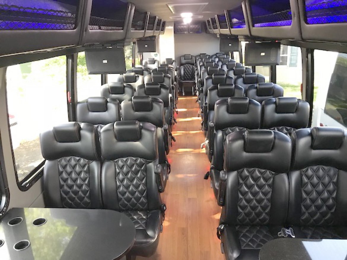 Shuttle Bus for Sale in Oaklyn, NJ - Photo 7